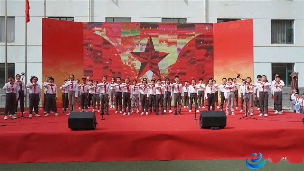 逃离上升的热气球